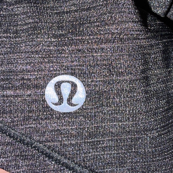 Lululemon On Track Singlet Tank Size 6 Gray Racerback Athletic Top - Picture 3 of 4